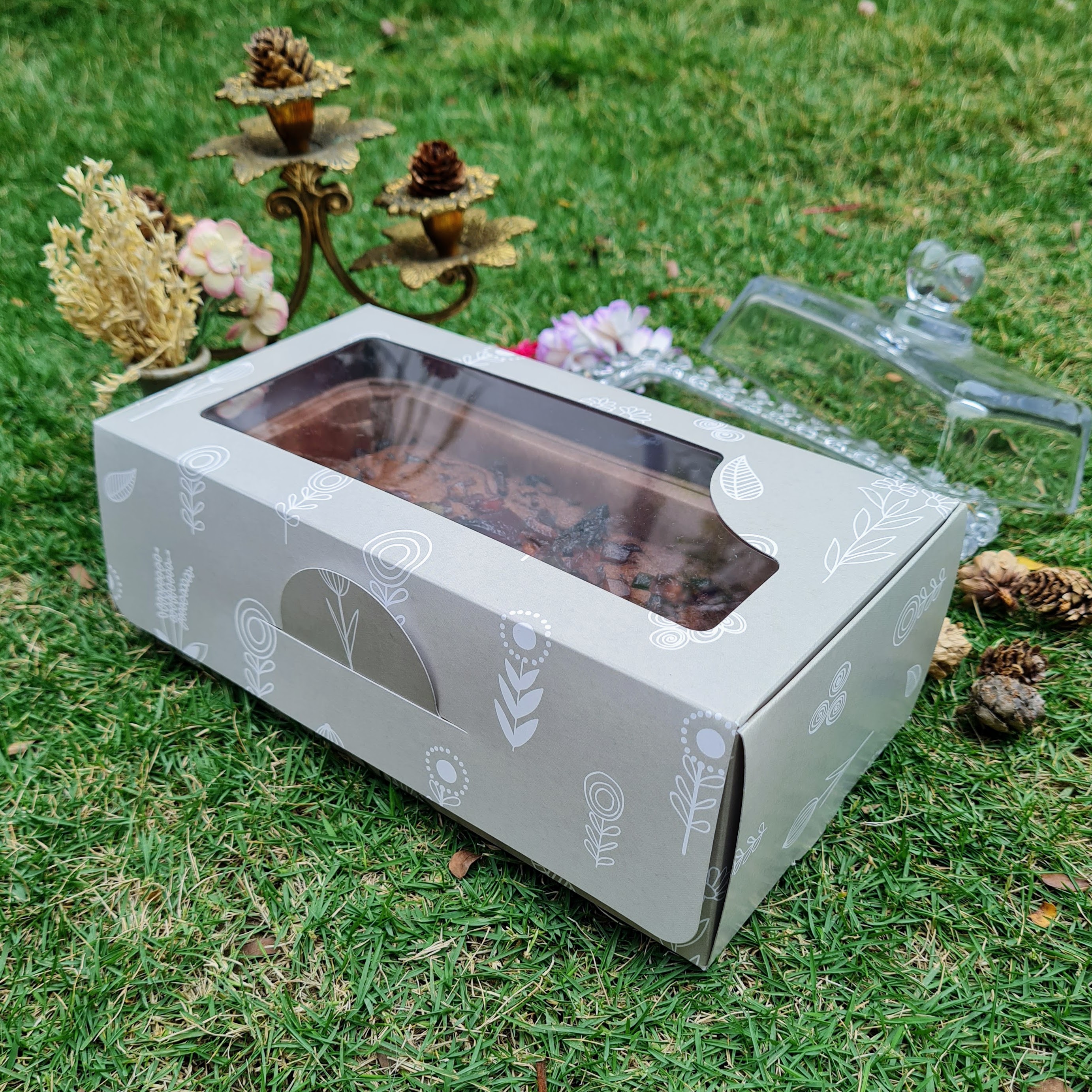Box Bazaar | Plum Cake / Bread Box Halka Green – Eco-Friendly Packaging for Baked Goods