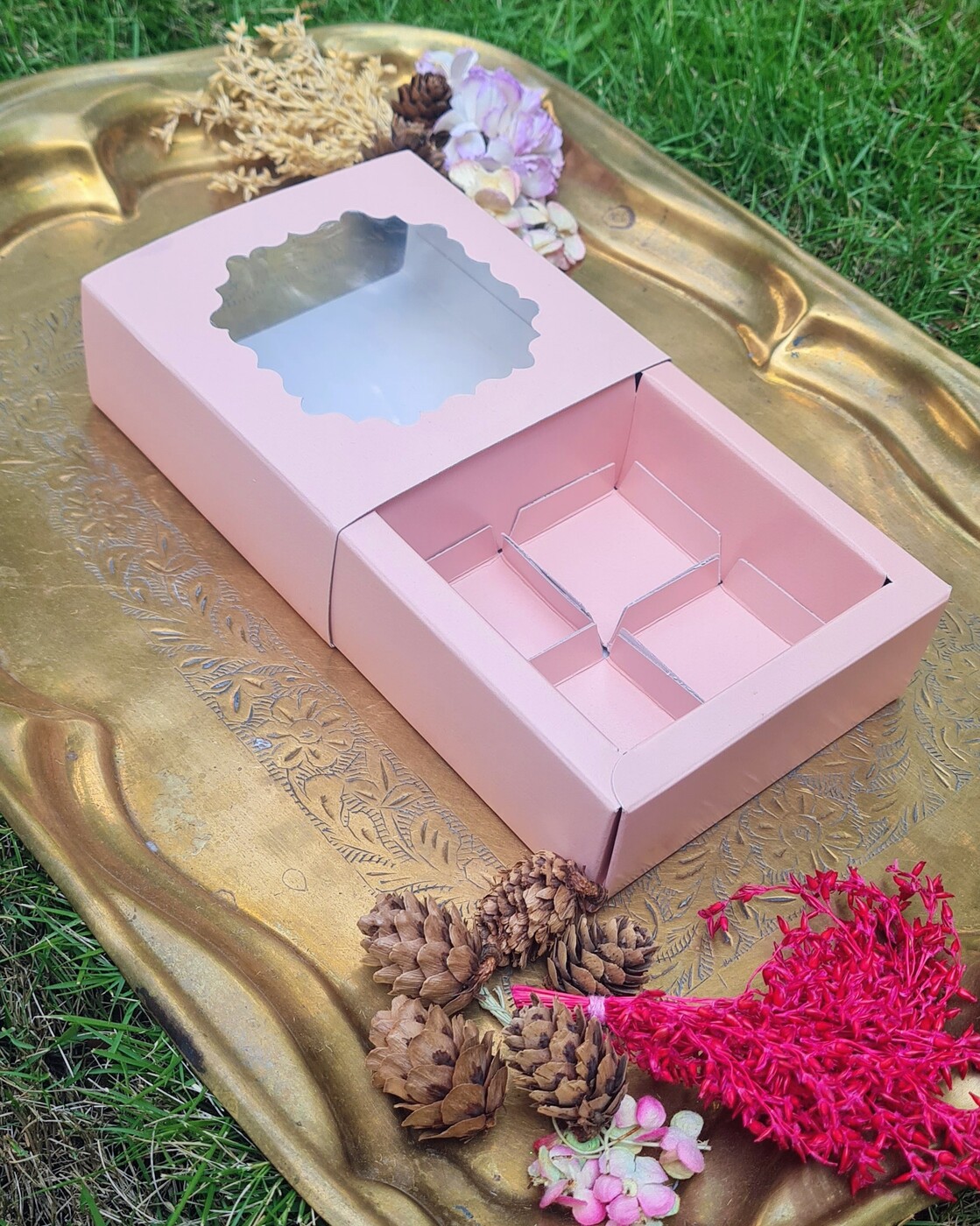 4-Cavity Light Pink (Window) 4-Cavity Light Pink (Window)