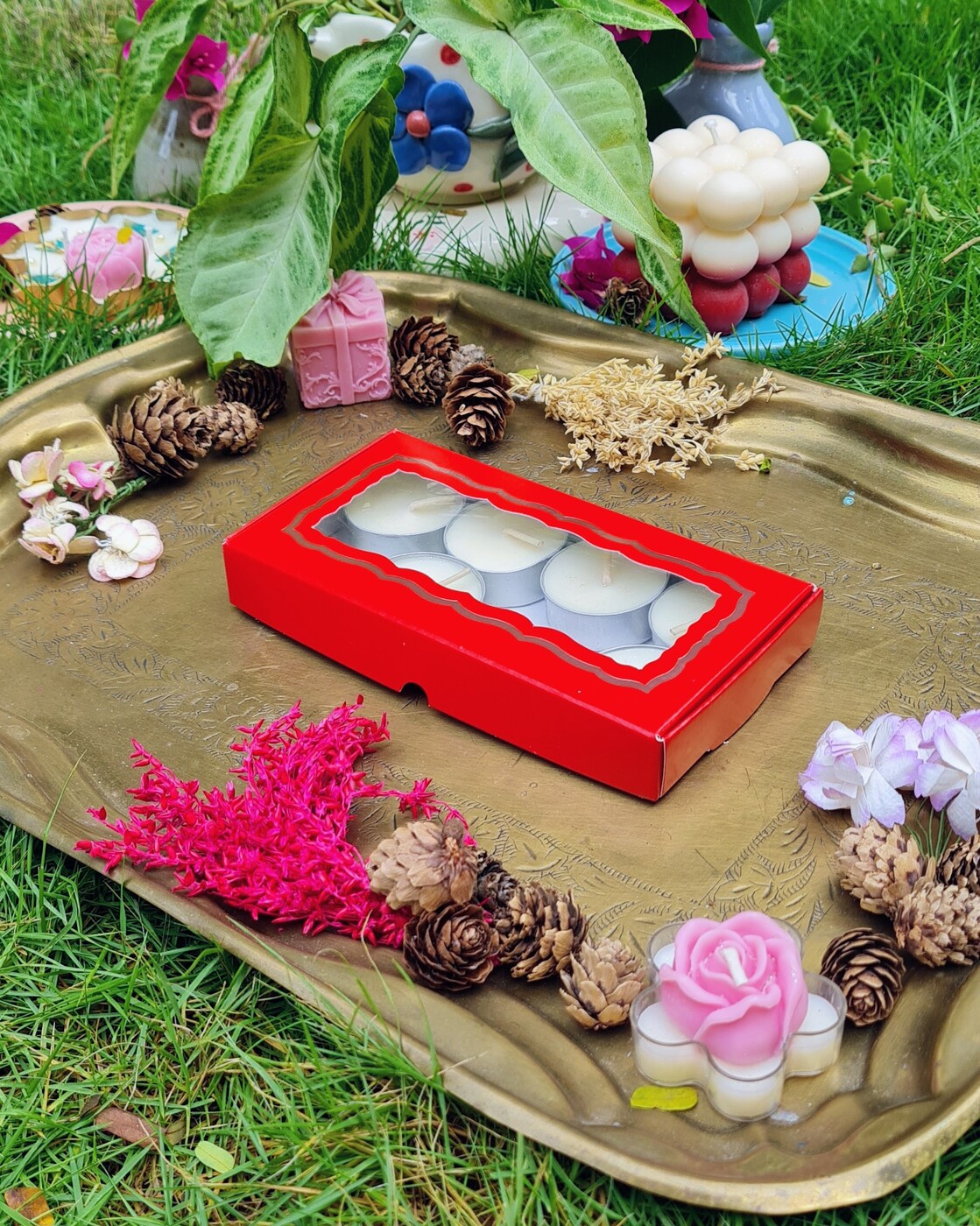 8 Tealights Red (Foil)