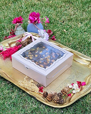 4 Pc Brownie Box with Window - Beige Foil 320 GSM