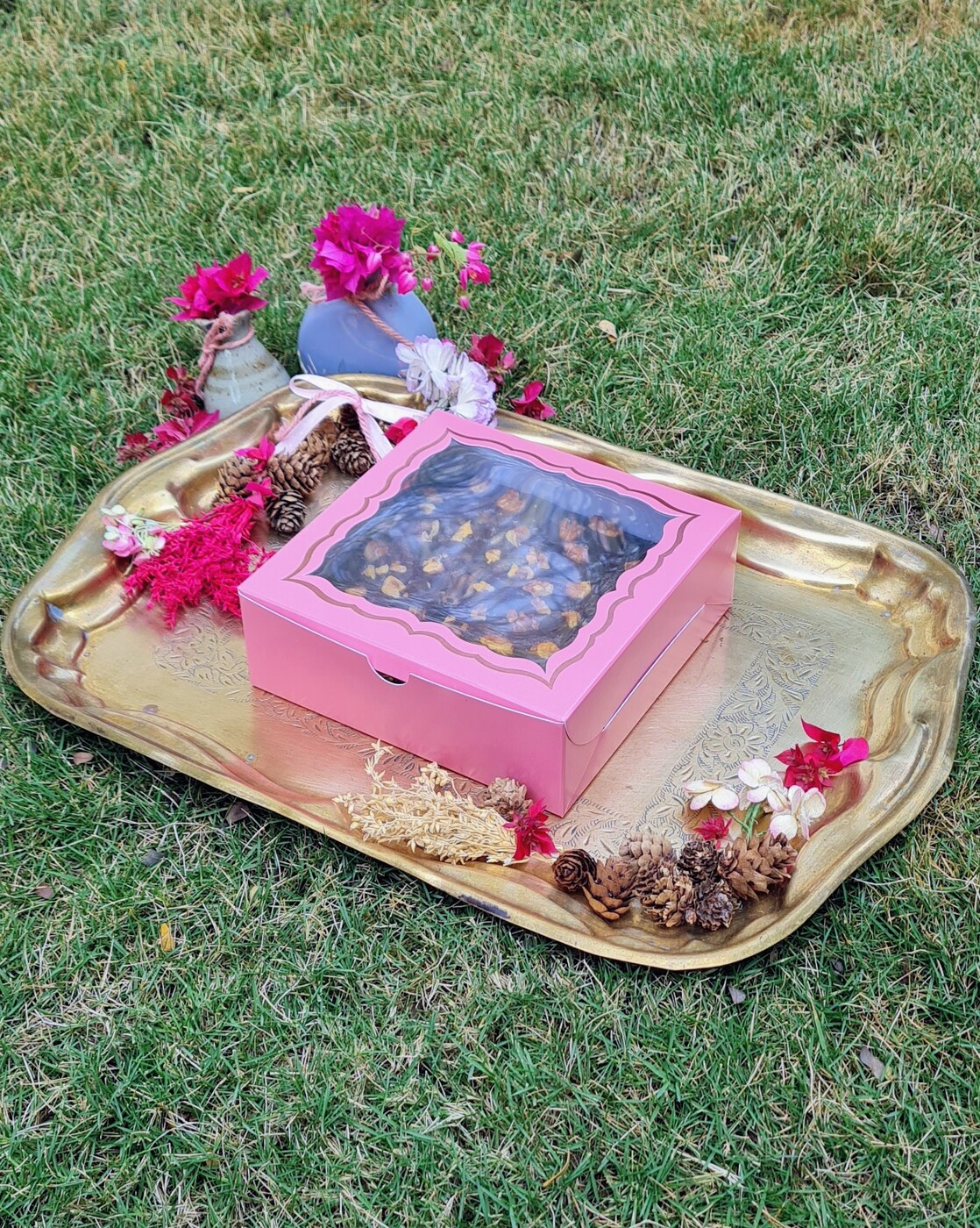 custom-foil-magenta-4pc-brownie-box-box-bazaar
